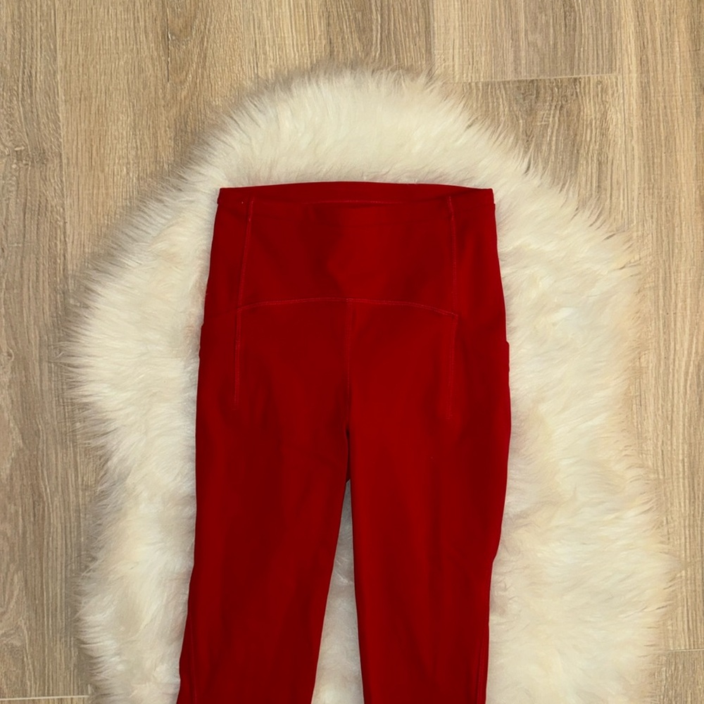 Red Lulu leggings!